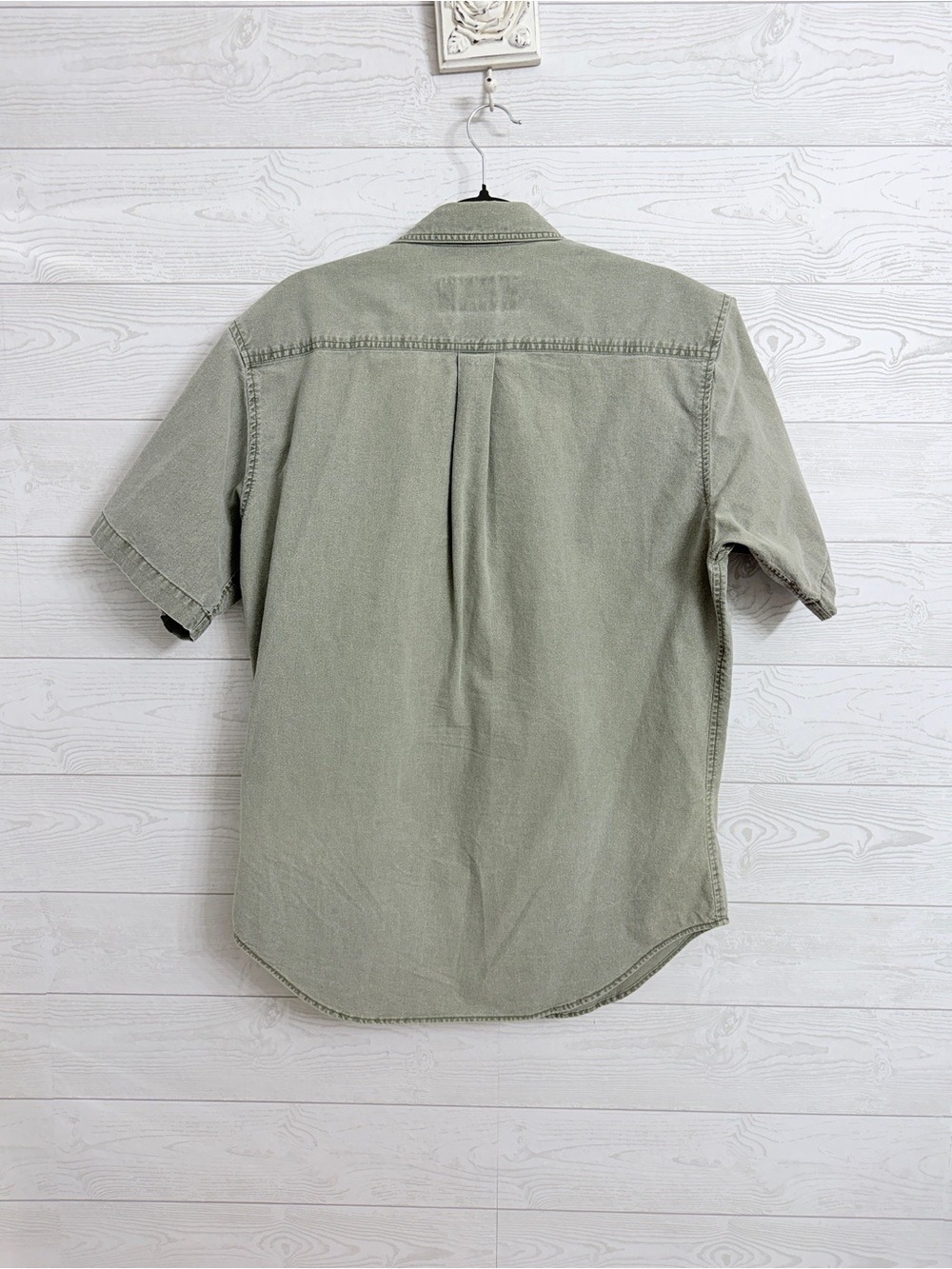 Remington Outdoor Men’s Green Short Sleeve Button Down Shirt. Size M - Picture 3 of 4